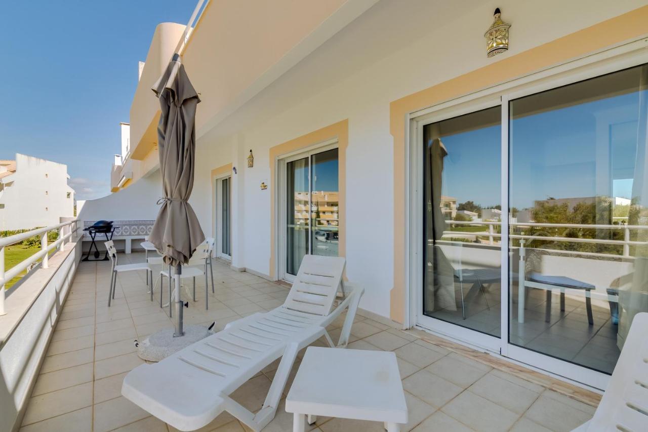 Falesia II - Nice Apartment - Виламура Экстерьер фото